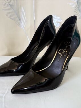Jessica Simpson Black Patent Cambridge Stiletto Pump